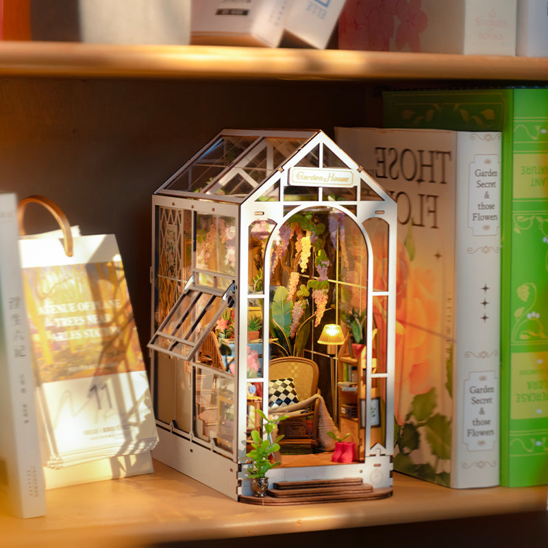 Robotime Rolife Garden House Book Nook Kit Shelf Insert Easy Assemble Toys Gifts For Kids Women Girls Home Decoration Tg