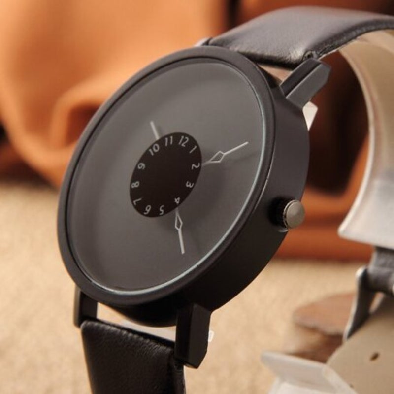 Veile Studios Fashion Creative Women Men Quartz Leather Watch Clock Black