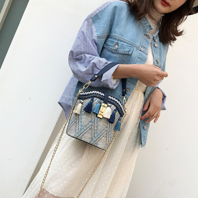 Fashion Shell Bucket Tassel Straw Beach Ladies Shoulder Messenger Bag Handbag