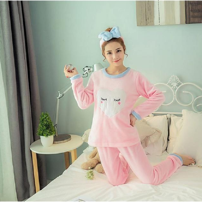1 Sets of Hod Health & Home Fuzzy Flannel Pajama Sets