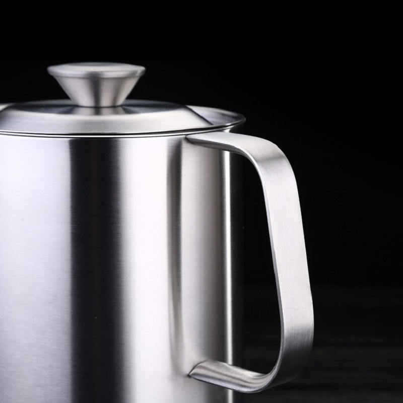 1.5Ml 304 Stainless Steel Filter Oil Pot Kitchen Pour Storage Container