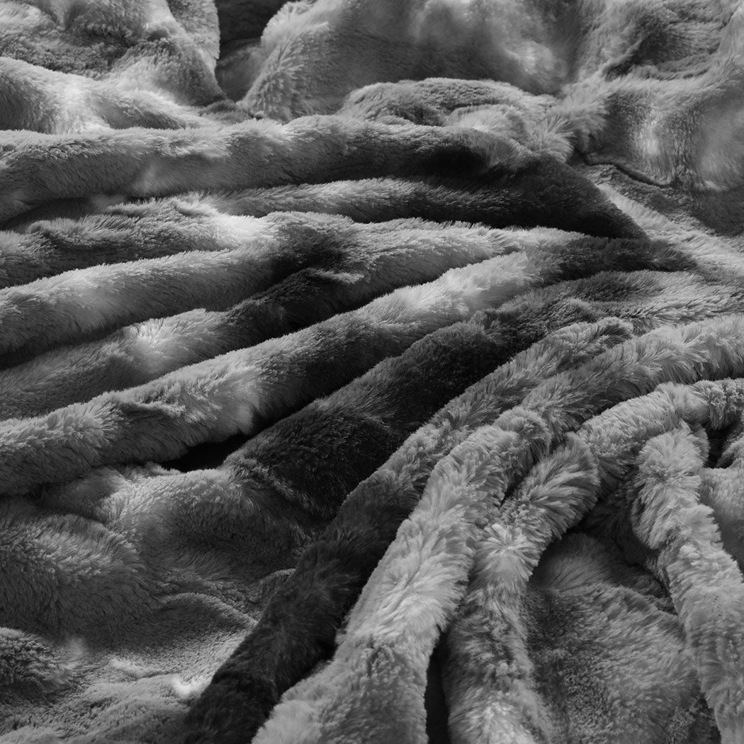 Dreamz Soft Grey Tie Dyed Luxury Blanket 152Cm X 203Cm For Cozy Warmth And Comfort