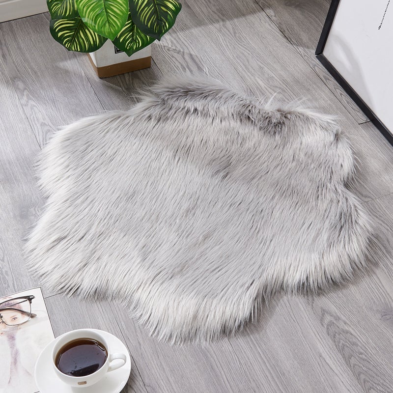 60X60cm Irregular Artificial Wool Fur Soft Plush Rug Carpet Mat Light Grey