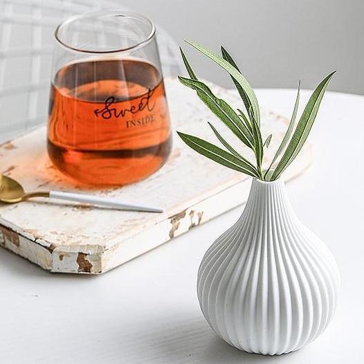 White Teardrop Vase Simple Decor