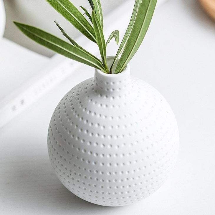 White Teardrop Vase Simple Decor