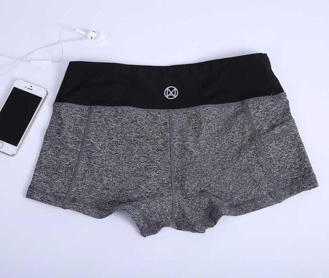 Pocket Yoga Shorts Women Gym Wear Spandex Pants Fitness Exercise