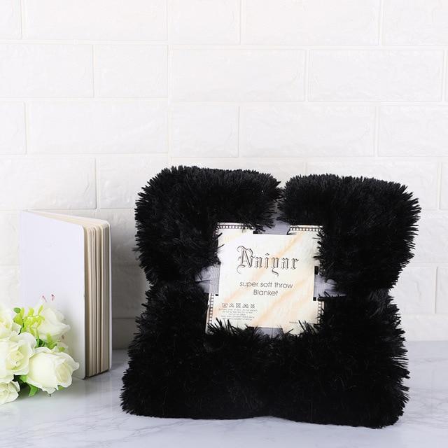 160Cm X 130Cm Soft Fluffy Shaggy Warm Blanket Bedspread Throw