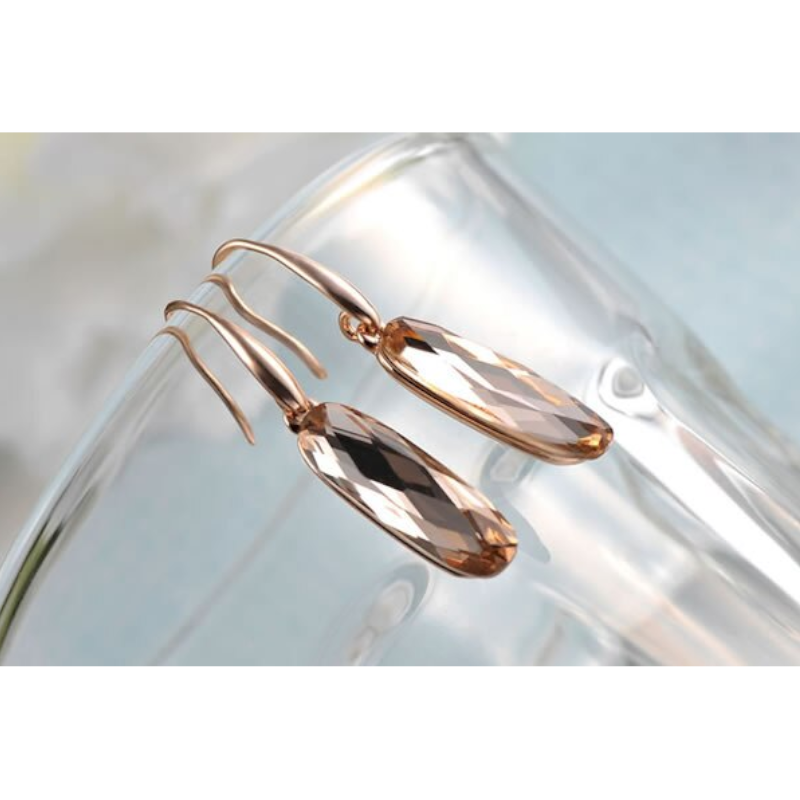 Veile Studios Rings Rose Gold Oval Champagne Drill Collars