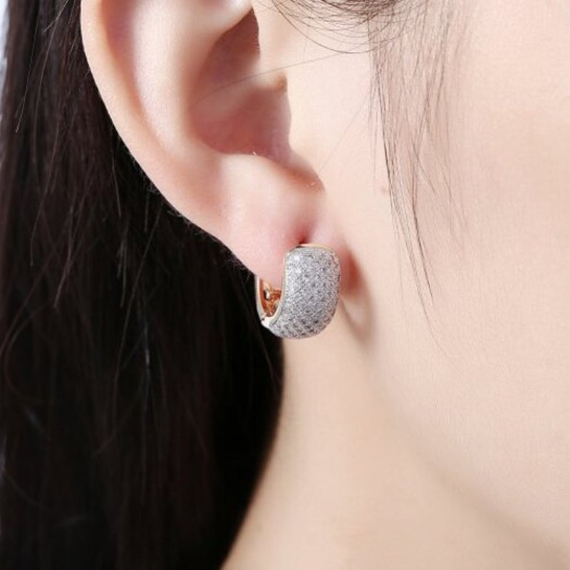 Veile Studios Single Row Diamond Studded Romantic Style Earrings Champagne Gold