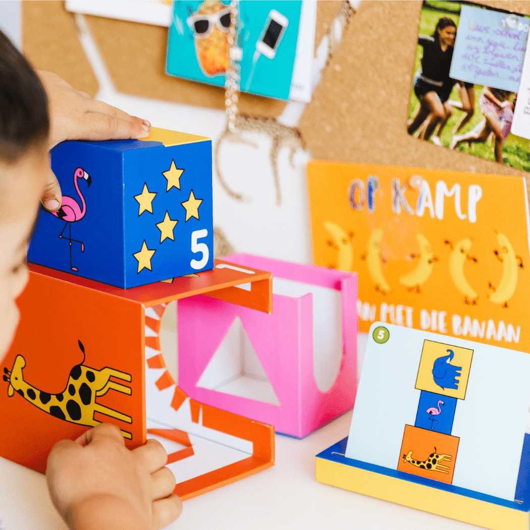 Smart Games Peek A Zoo