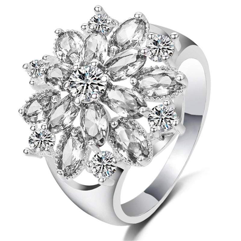 Veile Studios Rings Sterling Silver Cubic Zirconia Snowflake