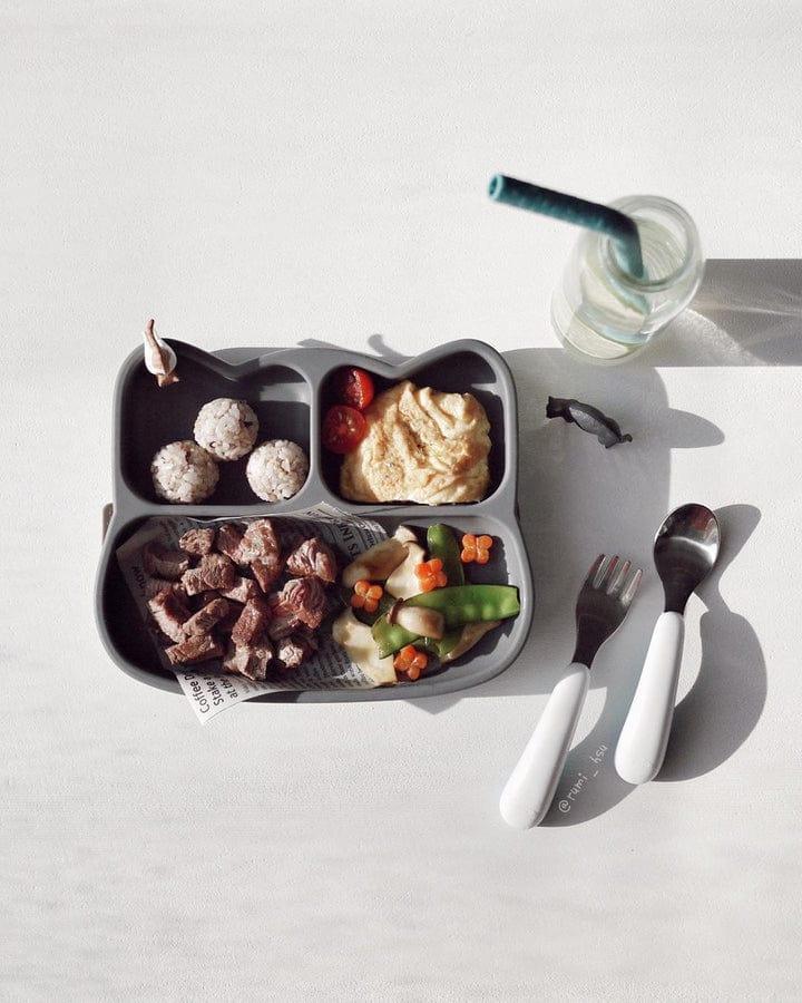 1 Sets of We Might Be Tiny 1 Sets Of Silicone Divided Plate With Suction Foot Cat Shaped Charcoal